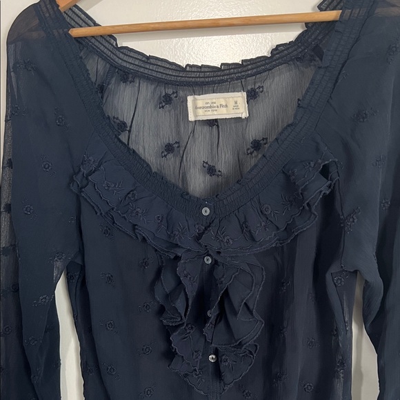 Abercrombie & Fitch Sheer Floral Embroidered Navy Ruffle Blouse - Picture 4 of 9